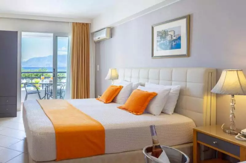 Faedra Beach Agios Nikolaos Kréta