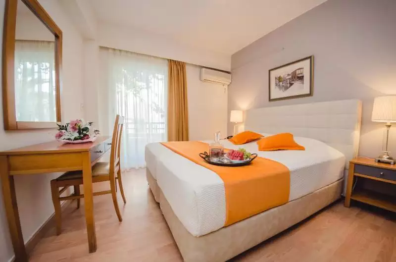 Faedra Beach Agios Nikolaos Kréta