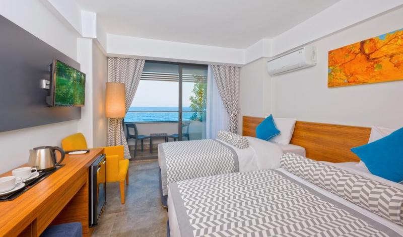 Alanya utazás Floria Beach Hotel