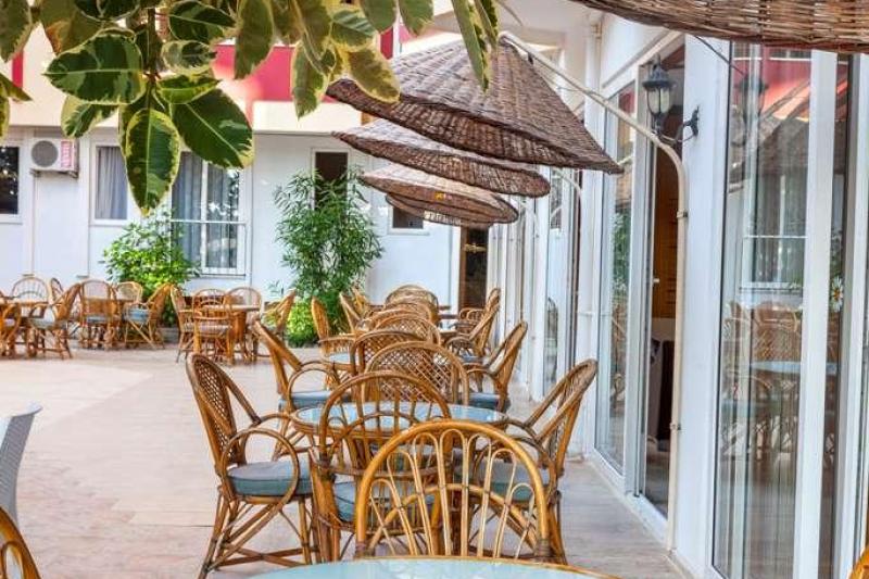 Alanya utazás Galaxy Beach Hotel