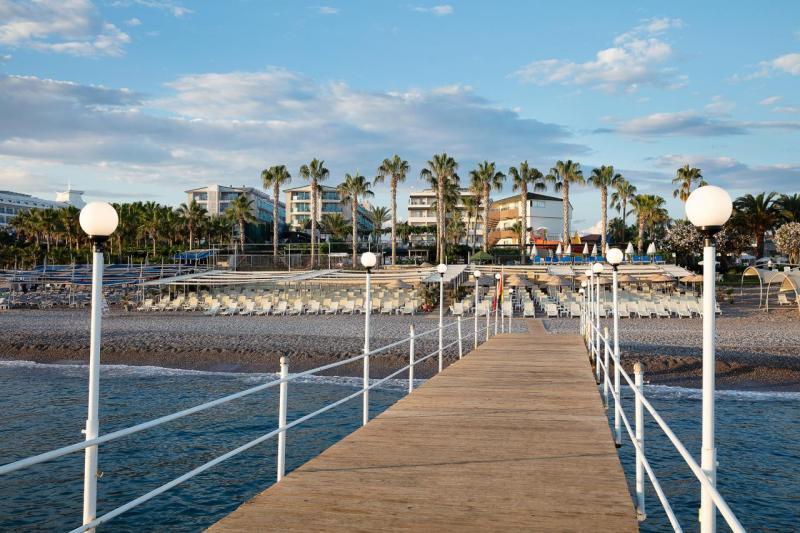 Alanya utazás Galeri Resort Hotel