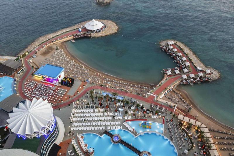 Alanya utazás Granada Luxury Resort & Spa Okurcalar