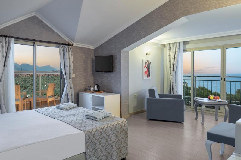 Kemer utazás Grand Ring Hotel