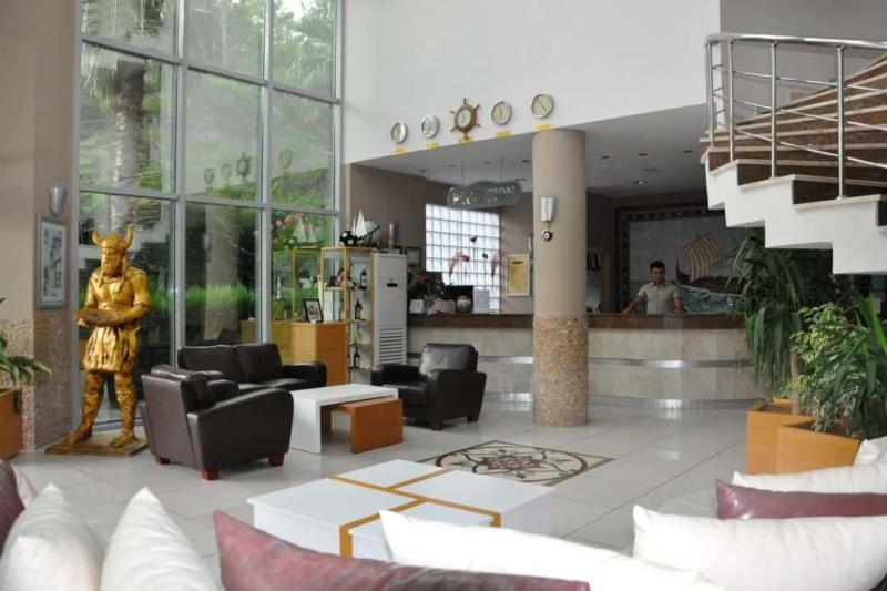 Kemer utazás Grand Viking Hotel