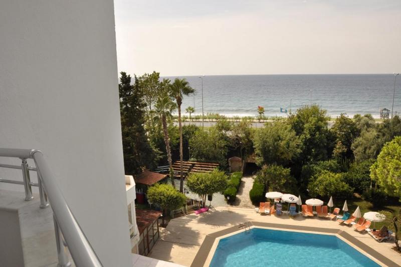 Alanya utazás Green Peace Hotel