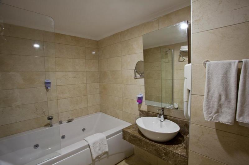 Side utazás Holiday City Hotel