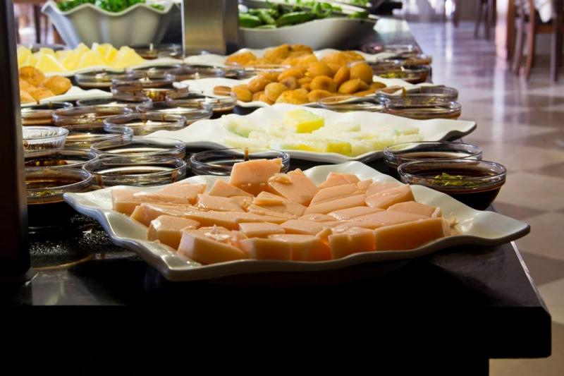 Side utazás Holiday City Hotel