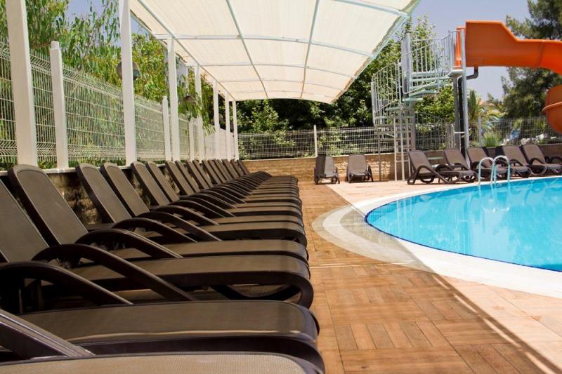 Side utazás Holiday City Hotel