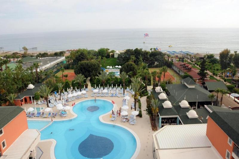 Alanya utazás Insula Resort And Spa