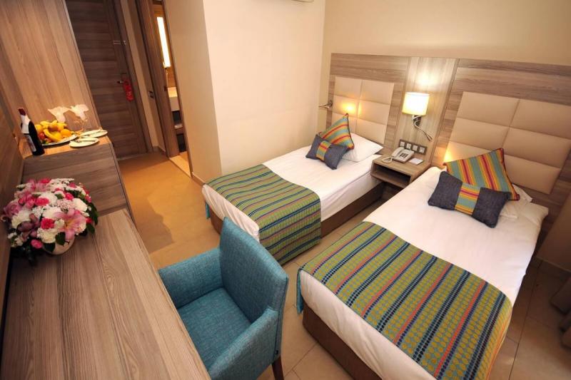 Alanya utazás Insula Resort And Spa