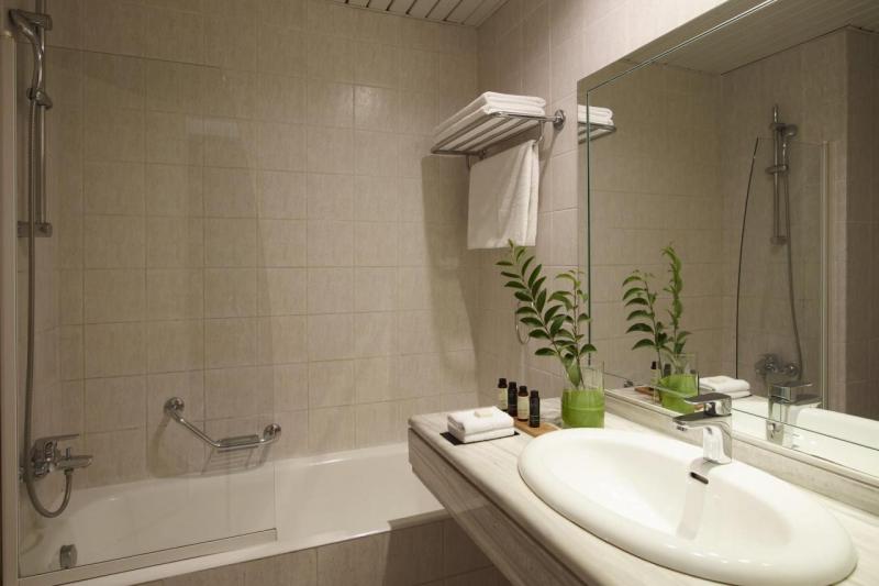 Rodosz utazás Ixian Grand & All Suites