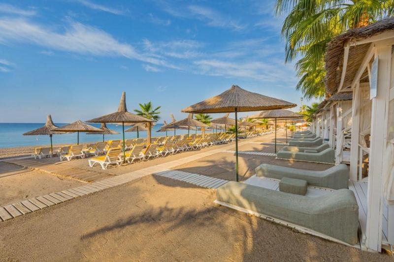 Alanya utazás Justiniano Deluxe Resort