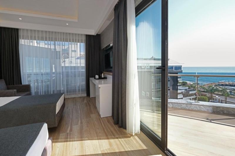 Alanya utazás Kaila Beach Hotel