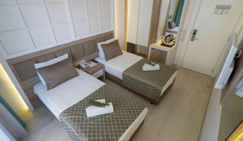 Alanya utazás Kleopatra Life Hotel