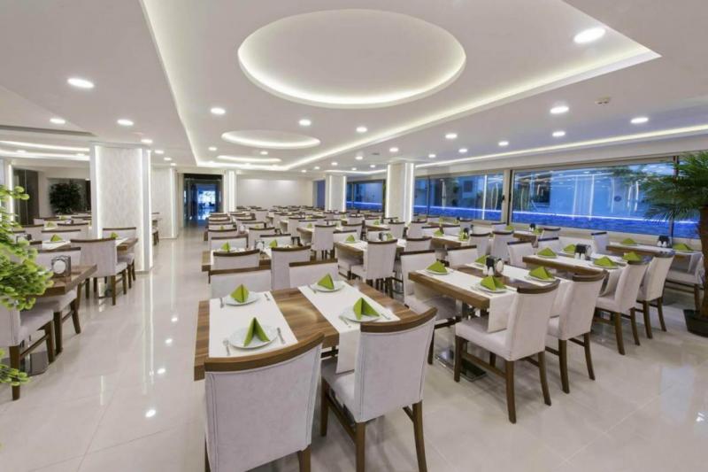 Alanya utazás Kleopatra Life Hotel