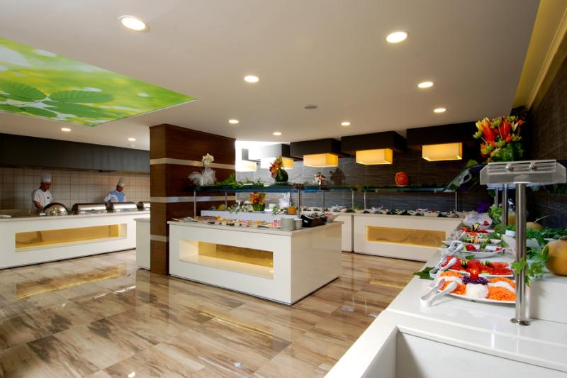 Alanya utazás Kleopatra Ramira Hotel