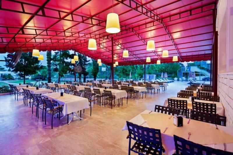 Kemer utazás Larissa Mare Beach