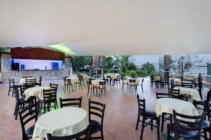 Kemer utazás Larissa Mare Beach