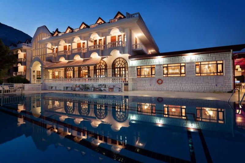 Kemer utazás Larissa Mare Beach