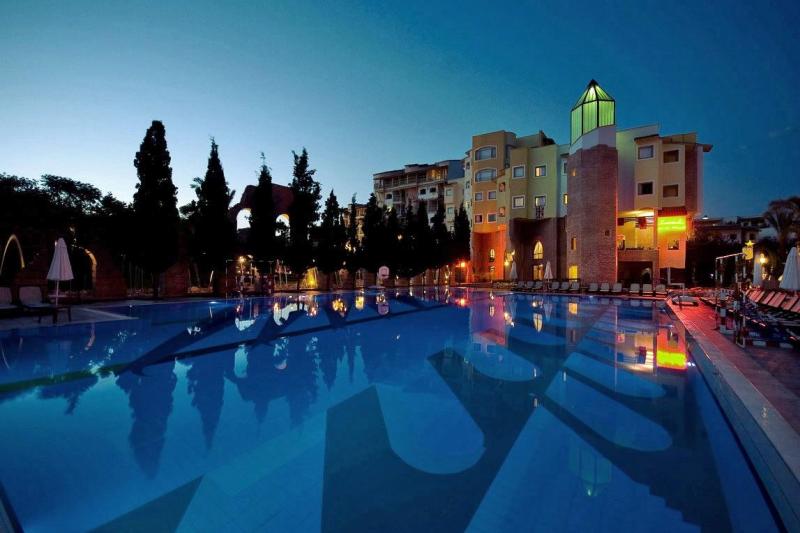 Belek utazás Limak Arcadia Golf & Sport Resort
