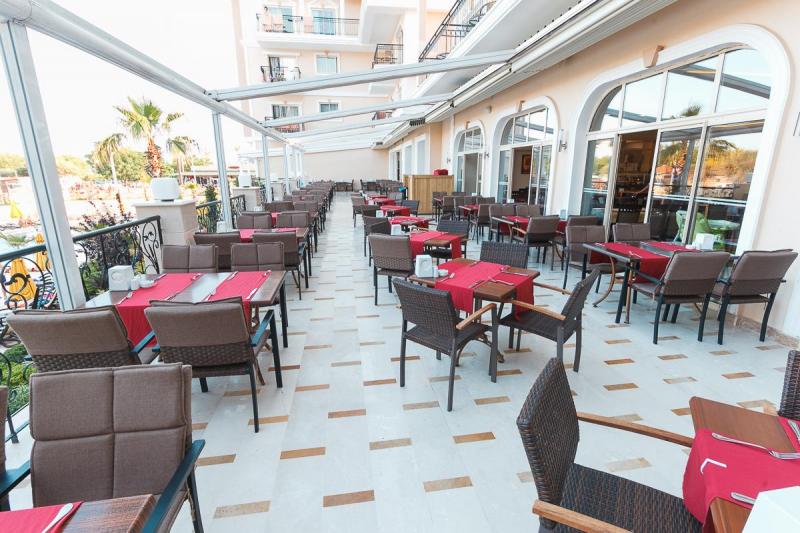 Kemer utazás Loceanica Beach Resort Hotel