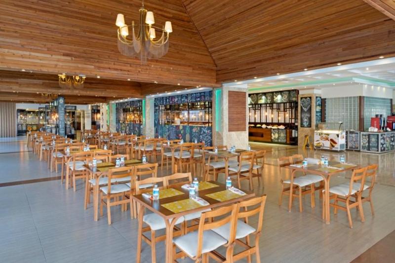 Alanya utazás Loxia Hotels Comfort Beach Alanya