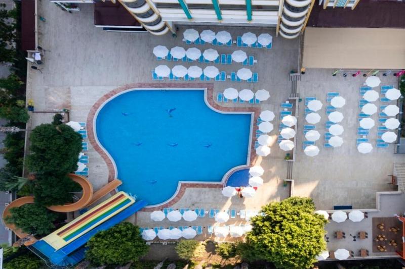 Alanya utazás Loxia Hotels Comfort Beach Alanya