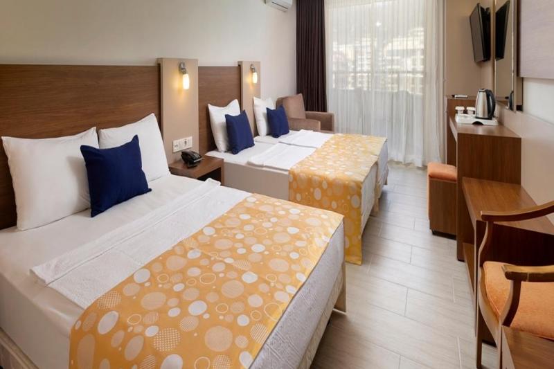 Alanya utazás Loxia Hotels Comfort Beach Alanya