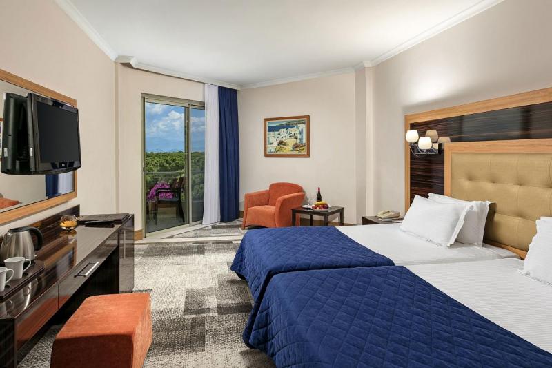 Belek utazás Maritim Pine Beach