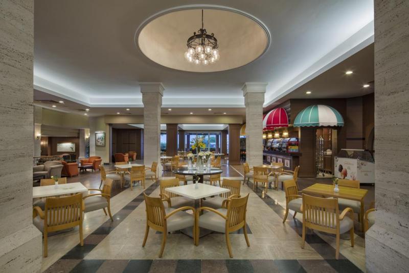 Belek utazás Maritim Pine Beach