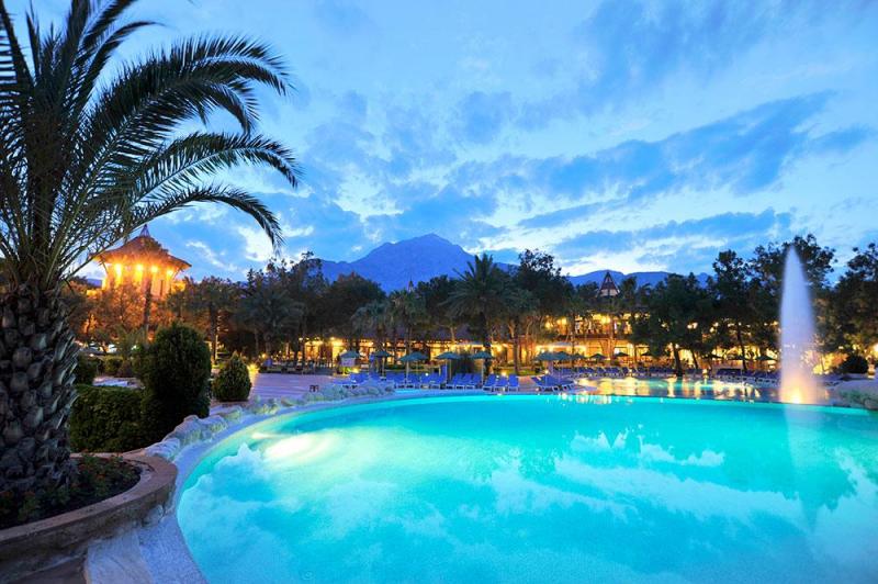 Kemer utazás Marti Myra