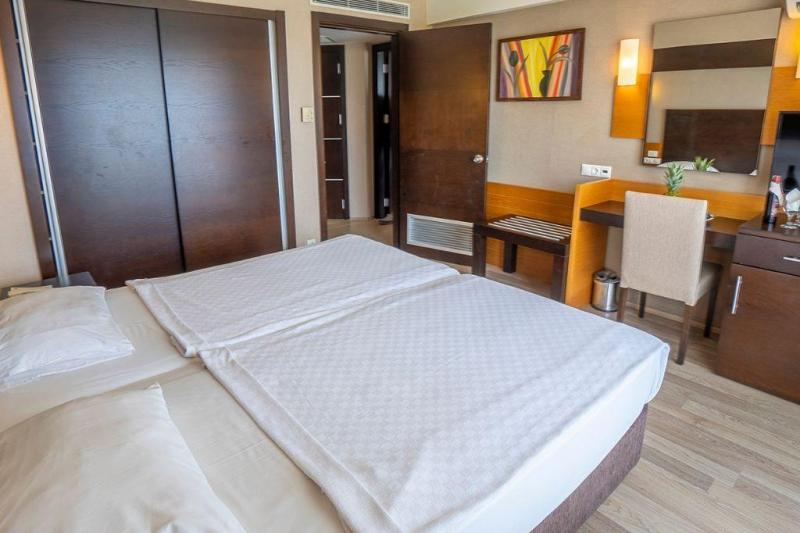 Alanya utazás Mc Arancia Resort Hotel