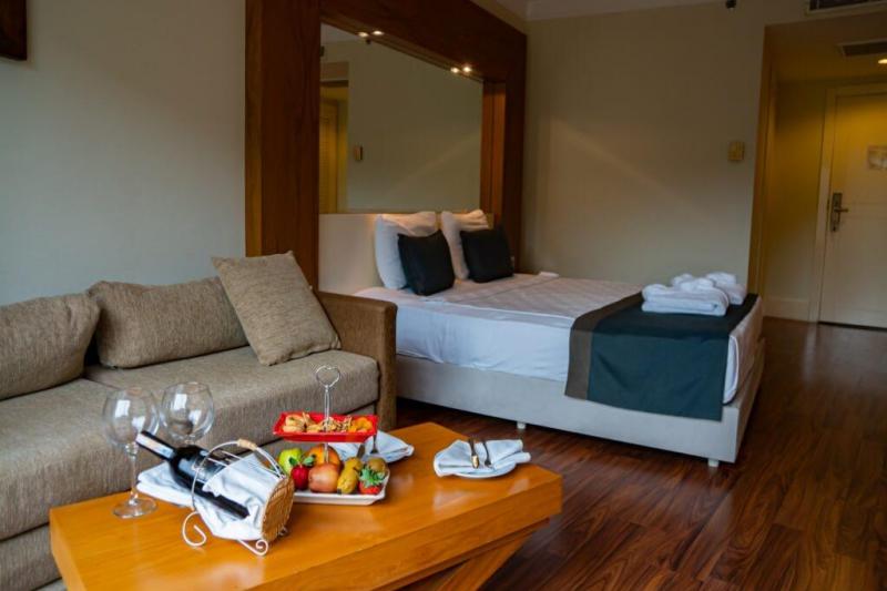 Kemer utazás Meder Resort Hotel