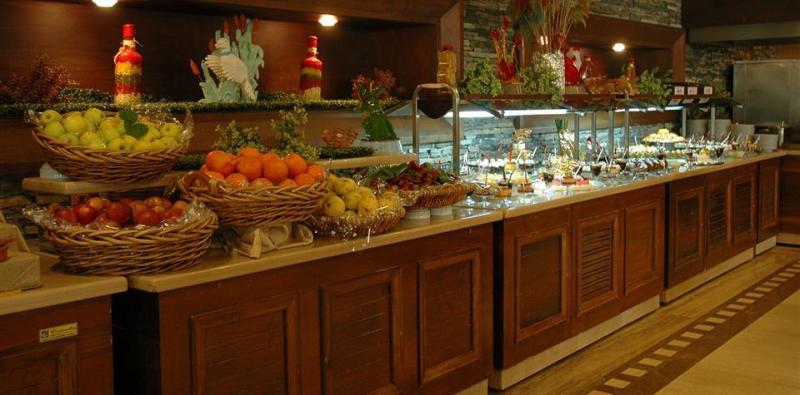 Kemer utazás Meder Resort Hotel