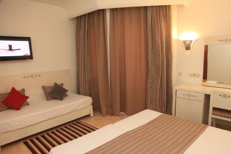 Hammamet utazás Menara