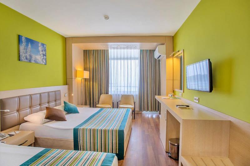 Alanya utazás Meridia Beach Hotel