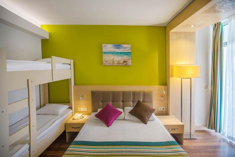 Alanya utazás Meridia Beach Hotel