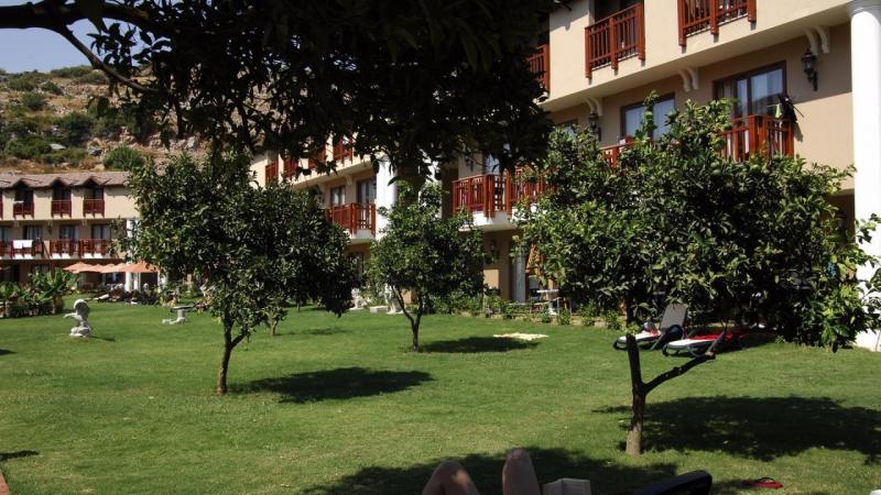 Alanya utazás Noxinn Club Hotel