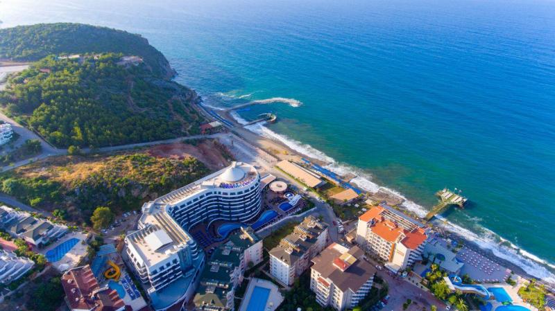 Alanya utazás Noxinn Deluxe Hotel