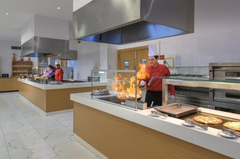 Rodosz utazás Oceanis Park