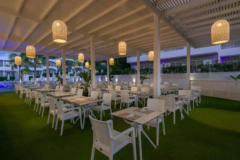 Oceanis Park Rodosz