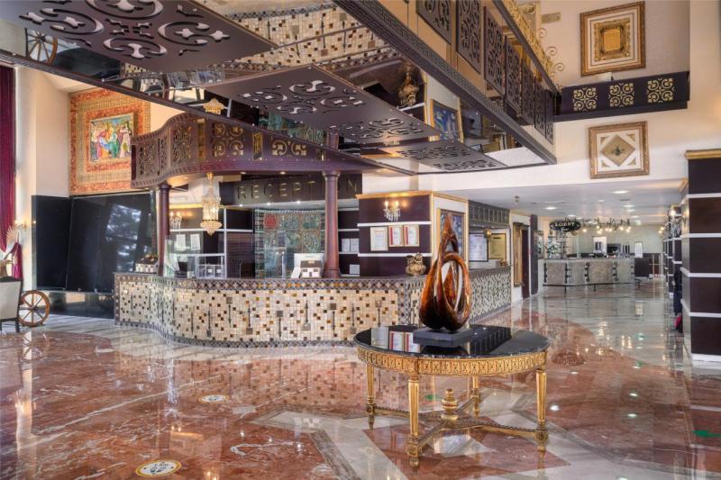 Alanya utazás Oz Hotels Incekum Beach Resort Hotel