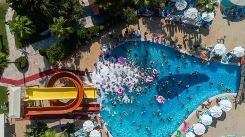 Alanya utazás Palmeras Beach Hotel