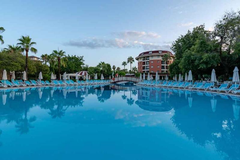 Alanya utazás Palmeras Beach Hotel