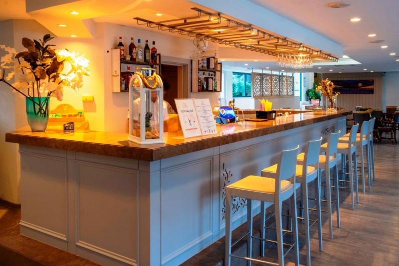 Kemer utazás Queens Park Le Jardin Hotel