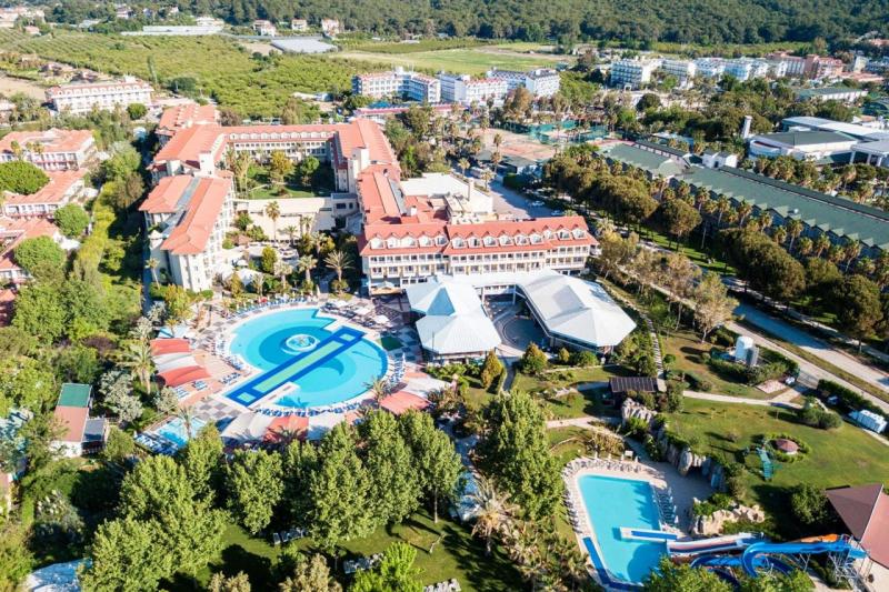 Kemer utazás Queens Park Le Jardin Hotel