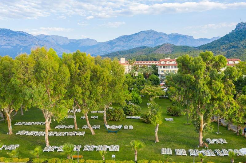 Kemer utazás Queens Park Le Jardin Hotel