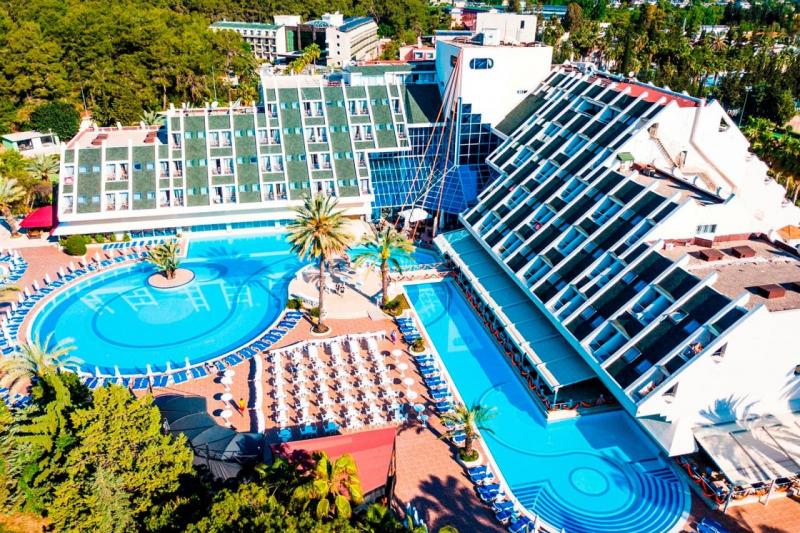 Kemer utazás Queens Park Resort Goynuk