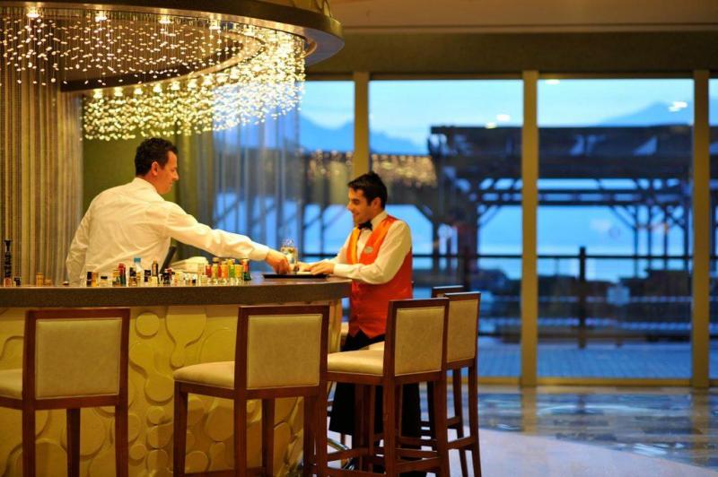 Antalya utazás Ramada Plaza Antalya