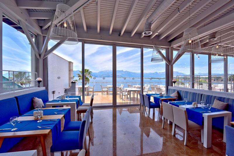 Antalya utazás Ramada Plaza Antalya